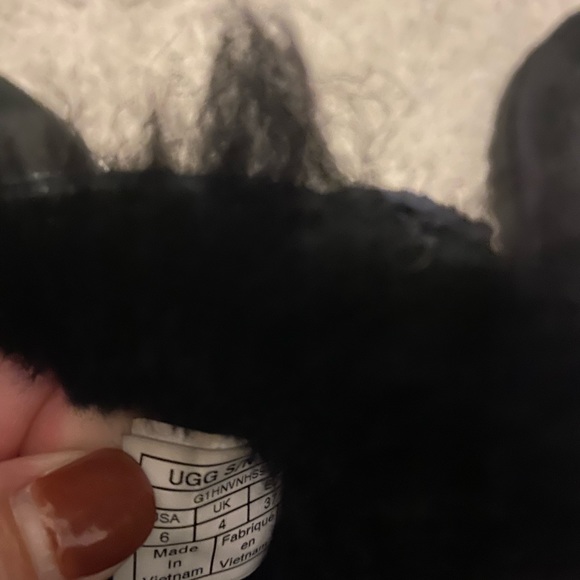 UGG Boots size 6 - Picture 5 of 5